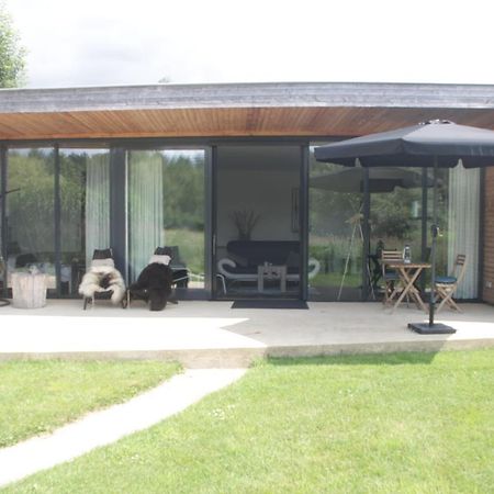 Sfeervol Chalet Midden In De Natuur Halle Exterior photo